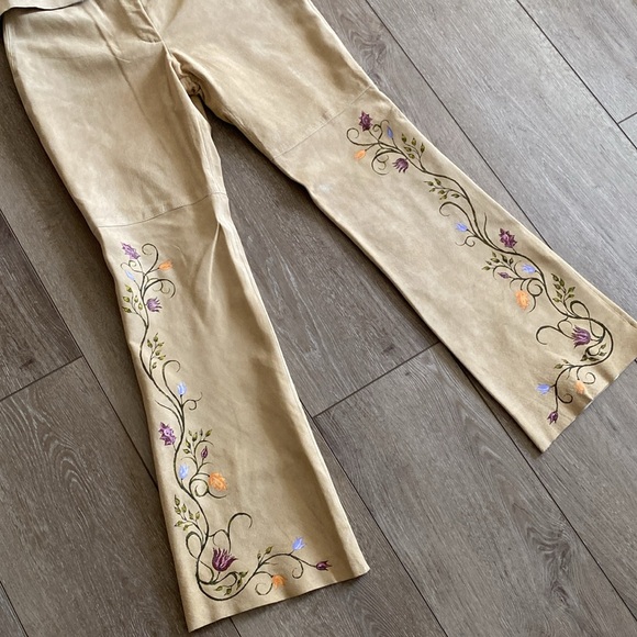 Genuine Leather Danier Painted Set! - Picture 5 of 10